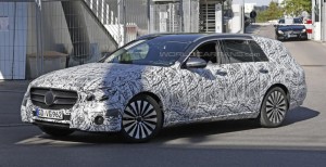 Mercedes-Benz   Audi A6 Allroad